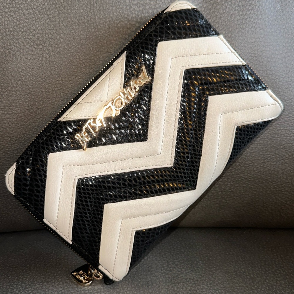 Betsy Johnson Wallet/Wristlet